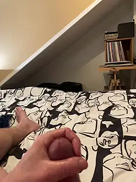 Snapshot of LivingLegend1978 chatting on February 17, 10:45 am LivingLegend1978 online show from February 17, 10:45 am