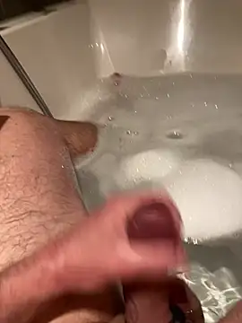 Snapshot of LivingLegend1978 chatting on February 19, 5:53 pm LivingLegend1978 online show from February 19, 5:53 pm