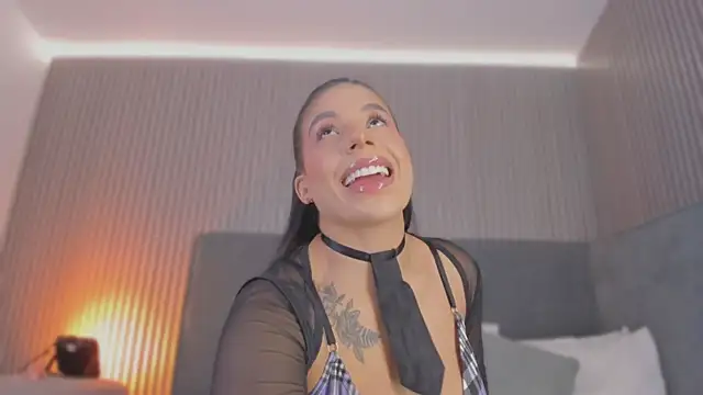 emelie 89 online show from February 28, 12:17 pm