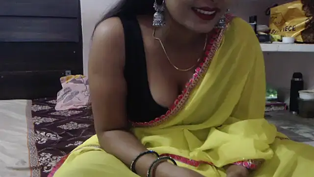 Snapshot of wildbabes chatting on November 6, 5:03 pm wildbabes online show from November 6, 5:03 pm