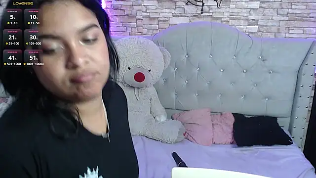 sia cavad online show from January 6, 4:13 pm
