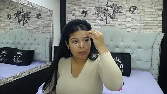 Snapshot of sia_cavad chatting on October 8, 12:58 pm sia cavad online show from October 8, 12:58 pm