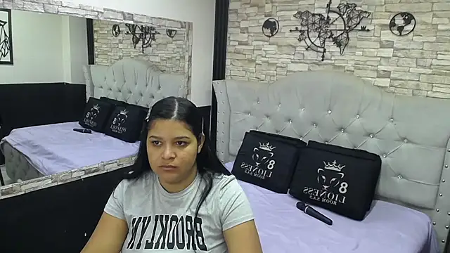 Snapshot of sia_cavad chatting on November 28, 12:41 pm sia cavad online show from November 28, 12:41 pm