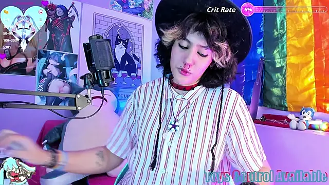 Snapshot of Angel_Sweett_1 chatting on July 1, 7:32 am Angel Sweett 1 online show from July 1, 7:32 am