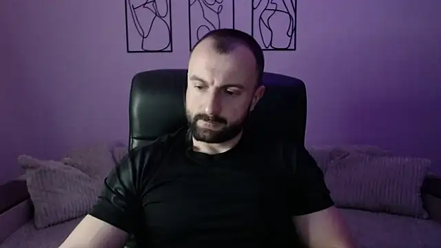 brindlefly6969 online show from March 30, 10:27 am