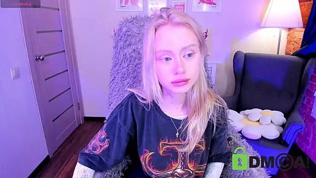 MalenaErnman online show from March 1, 10:24 am