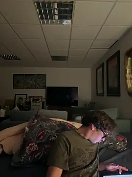 hardmecl online show from December 17, 9:16 pm