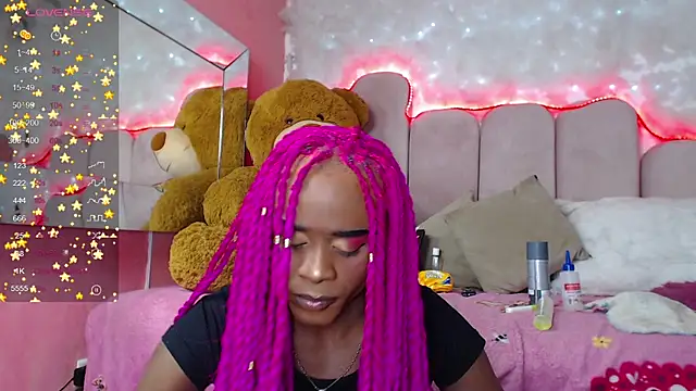 puca ebony online show from December 14, 4:42 pm