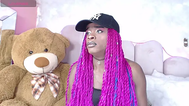 puca ebony online show from January 16, 4:39 pm