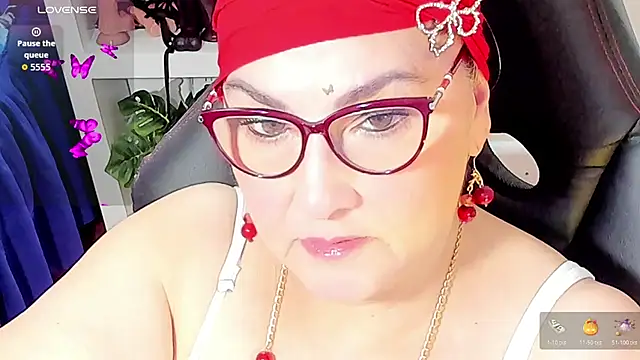 cataleya mom online show from October 28, 3:10 am