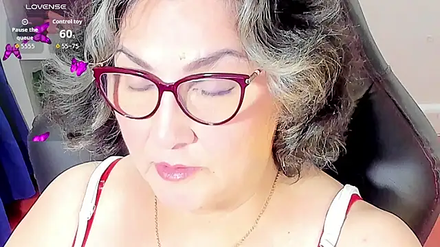 cataleya mom online show from November 4, 2:43 am