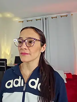 Jessica Herrera  online show from January 5, 10:02 pm