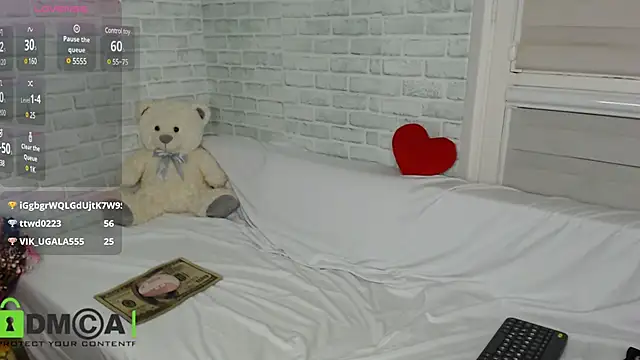Eyes Angel online show from February 18, 12:15 am