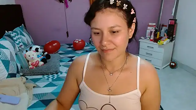 Snapshot of soniafuckboobs chatting on March 11, 6:30 pm soniafuckboobs online show from March 11, 6:30 pm