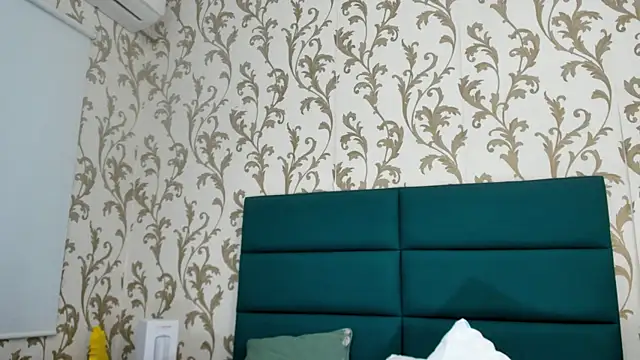 Michael magno online show from December 3, 1:21 pm