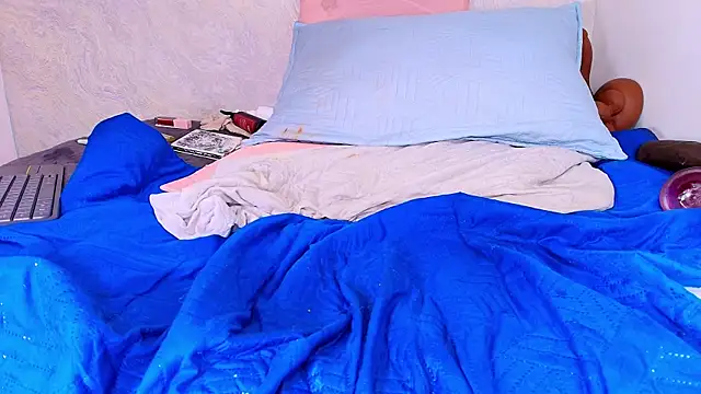 Snapshot of sofi_balvin chatting on March 5, 1:31 am sofi balvin online show from March 5, 1:31 am