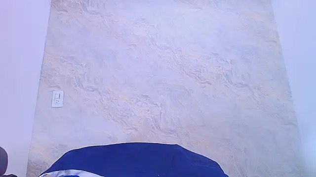 Snapshot of sofi_balvin chatting on March 8, 7:20 pm sofi balvin online show from March 8, 7:20 pm