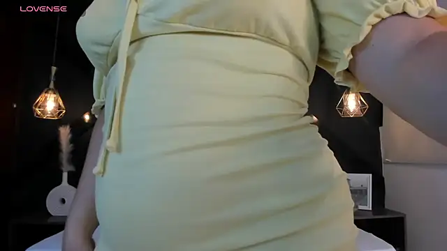 ayla13  online show from March 9, 5:11 am