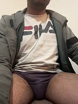 rhuh3991 online show from January 7, 10:08 pm