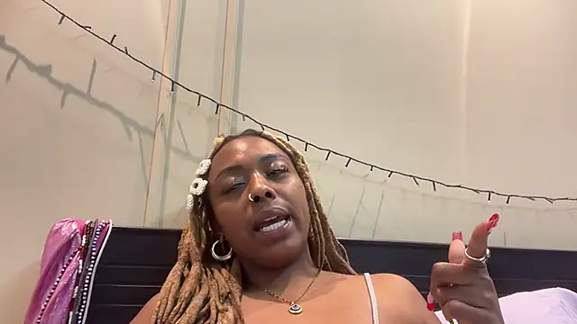 ChocolateCakeQueen online show from January 16, 3:23 am