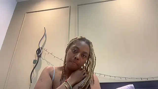 ChocolateCakeQueen online show from January 26, 3:27 am