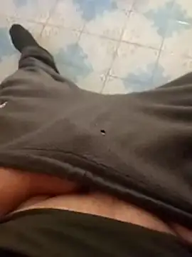 Snapshot of Mattias38 chatting on October 24, 9:22 pm Mattias38 online show from October 24, 9:22 pm