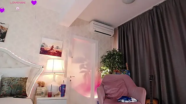 IreneHope online show from March 26, 9:48 am