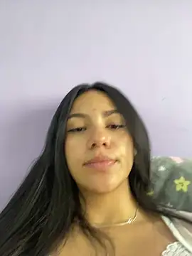hannahb-e online show from January 9, 5:54 pm