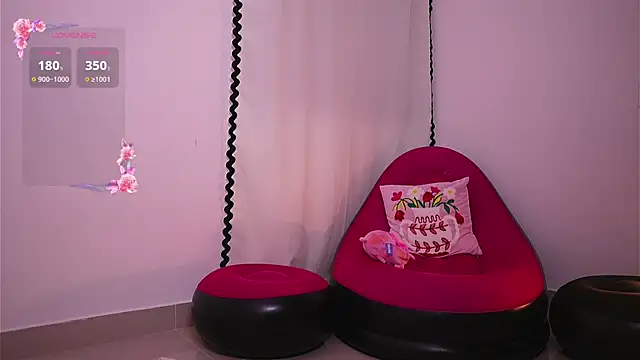 kit katt  online show from September 25, 1:42 am