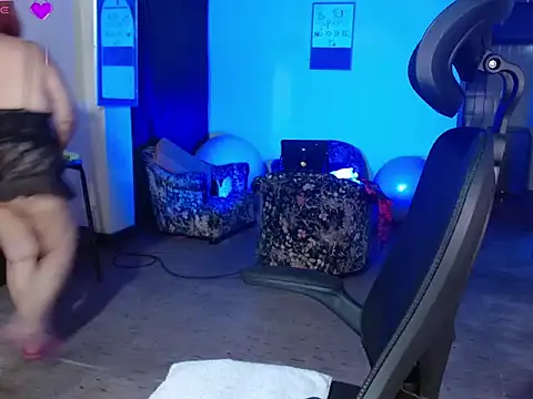 Snapshot of _samara chatting on March 30, 11:17 pm samara online show from March 30, 11:17 pm