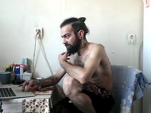 Snapshot of KalebConnor chatting on July 18, 1:59 pm KalebConnor online show from July 18, 1:59 pm