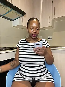 Jazmine-Blue online show from July 12, 7:32 am