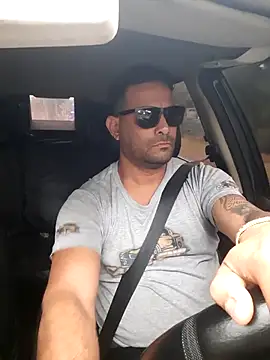 Snapshot of hecwil8 chatting on November 4, 11:42 am hecwil8 online show from November 4, 11:42 am