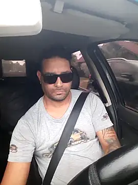 Snapshot of hecwil8 chatting on November 5, 11:21 am hecwil8 online show from November 5, 11:21 am