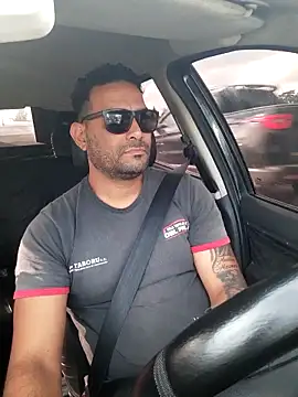 Snapshot of hecwil8 chatting on November 6, 11:22 am hecwil8 online show from November 6, 11:22 am