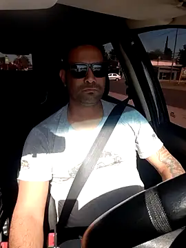 Snapshot of hecwil8 chatting on November 18, 11:58 am hecwil8 online show from November 18, 11:58 am