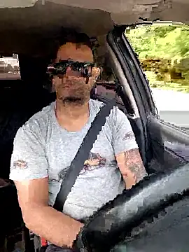 hecwil8 online show from January 8, 12:29 pm