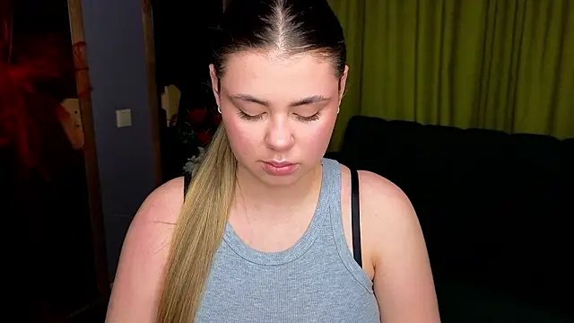 Snapshot of IsabellaBler chatting on February 28, 12:50 pm IsabellaBler online show from February 28, 12:50 pm