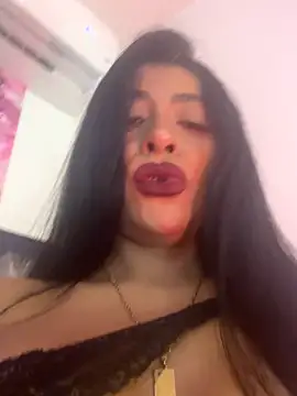 Snapshot of canela_10 chatting on September 16, 3:07 am canela 10 online show from September 16, 3:07 am