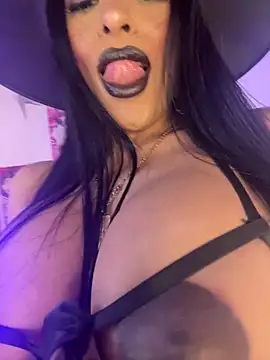 canela 10 online show from November 1, 3:08 am