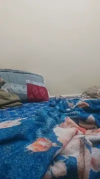 Csndy online show from December 17, 7:20 pm