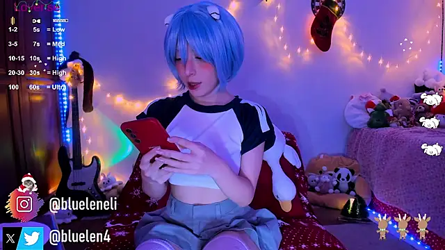 bluelen online show from December 12, 8:47 am