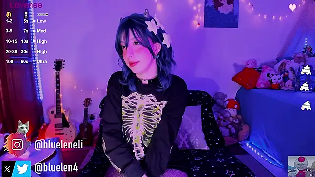 bluelen online show from February 7, 11:23 am