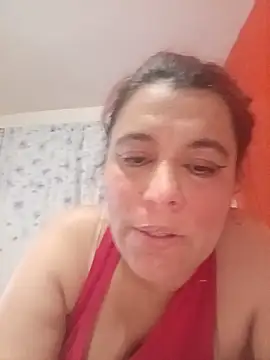 Snapshot of MarthinaBaker chatting on May 17, 2:31 am MarthinaBaker online show from May 17, 2:31 am