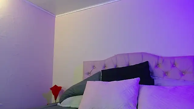megan lover online show from July 17, 1:12 am