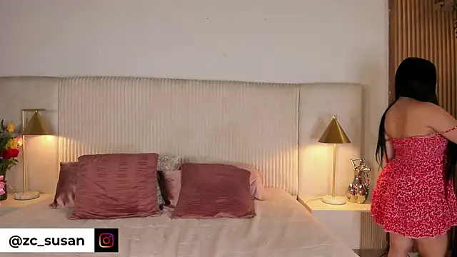 Snapshot of susan_zc chatting on July 15, 9:20 pm susan zc online show from July 15, 9:20 pm