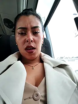 Snapshot of Emily_Wane chatting on November 5, 3:56 pm Emily Wane online show from November 5, 3:56 pm