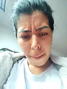 Snapshot of Emily_Wane chatting on November 6, 12:39 pm Emily Wane online show from November 6, 12:39 pm