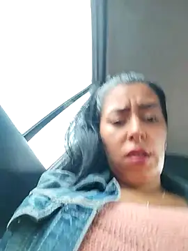 Snapshot of Emily_Wane chatting on November 14, 3:44 pm Emily Wane online show from November 14, 3:44 pm