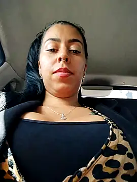 Snapshot of Emily_Wane chatting on November 18, 4:44 pm Emily Wane online show from November 18, 4:44 pm